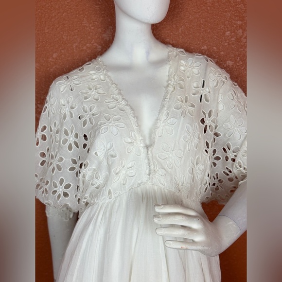 Free People Bella Note Eyelet Babydoll Dress Size Small. E37 - Picture 15 of 17